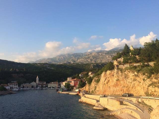 Wil Vannese Stinica Esterno foto